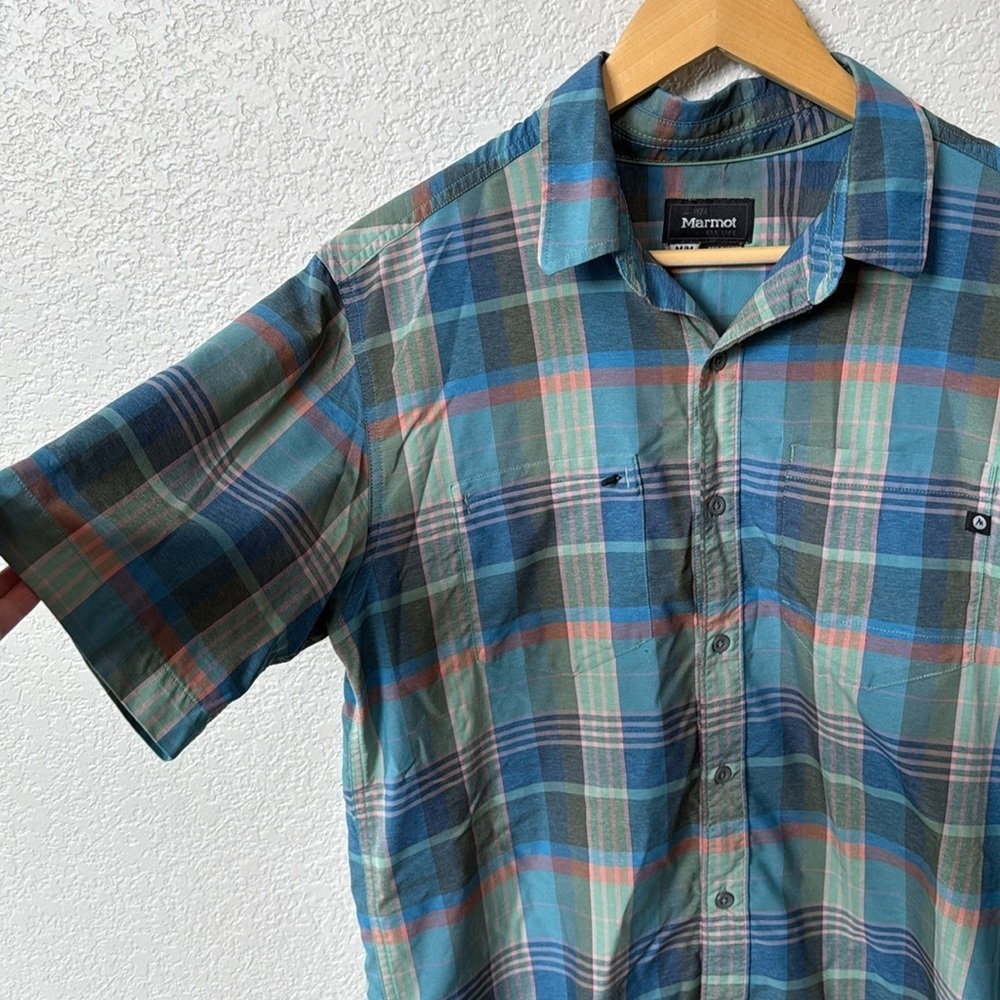 Marmot Button Down Shirt Collared Plaid Blue size Medium - Picture 9 of 9
